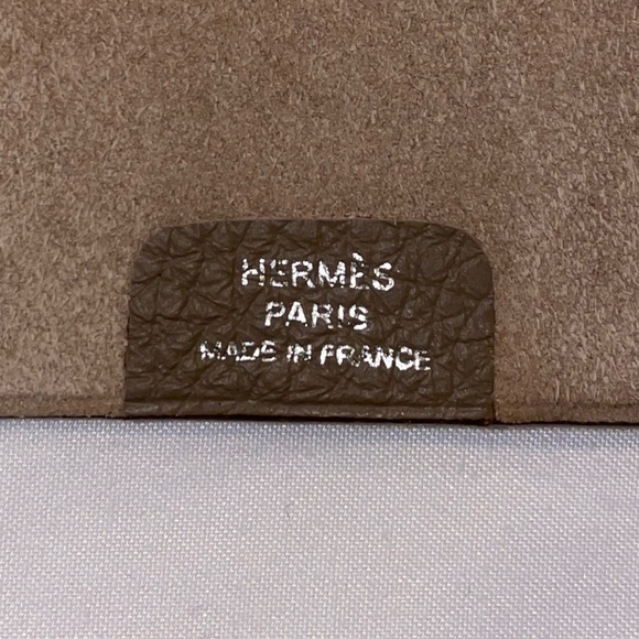 HERMES CALF SKIN PM UYLSSE NOTEBOOK ETOUPE NEW WITH BOX - Picture 4 of 10